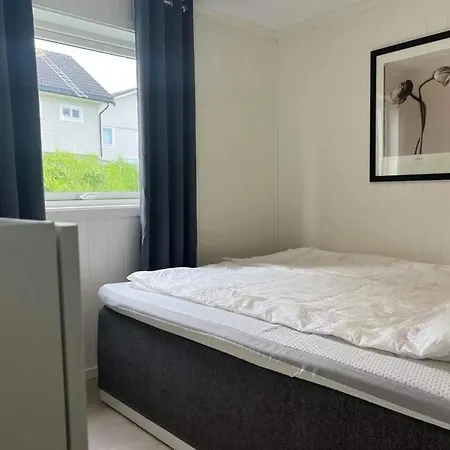 Lekkert Med Gratis Parkering Pa Stedet. Сasa de vacaciones Levanger