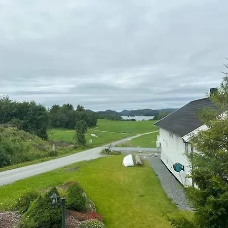 Dom wakacyjny Lekkert Med Gratis Parkering Pa Stedet. Levanger