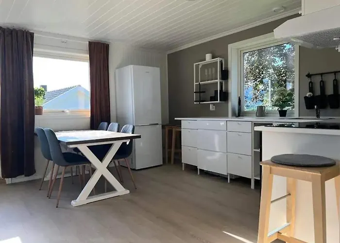 Lekkert Med Gratis Parkering Pa Stedet. *