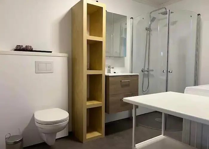 Lekkert Med Gratis Parkering Pa Stedet. Feriehus
